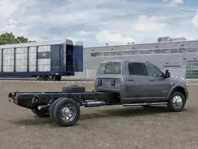 2026 RAM Ram 5500 Chassis Cab RAM 5500 BIG HORN CHASSIS CREW CAB 4X4 84 CA 2026 RAM Ram 5500 Chassis Cab RAM 5500 BIG HORN CHASSIS CREW CAB 4X4 84 CA