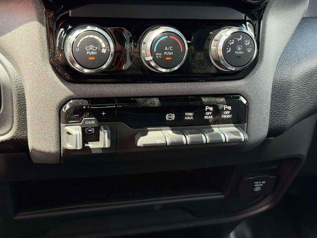 2026 Ram 2500 Tradesman Crew Cab 4x4 8 Box