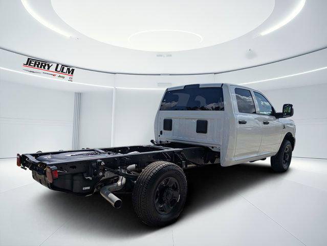 2026 RAM 3500 Chassis RAM 3500 TRADESMAN CREW CAB CHASSIS 4X4 60 CA