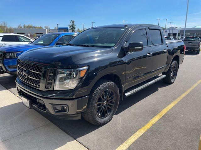 2019 Nissan Titan SL for sale in Sheboygan, WI