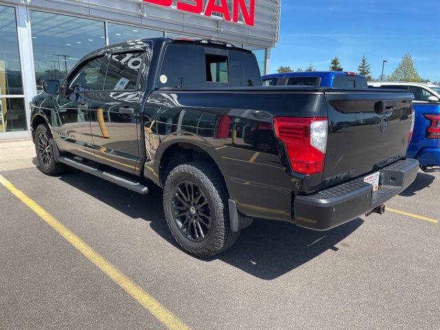 2019 Nissan Titan SL