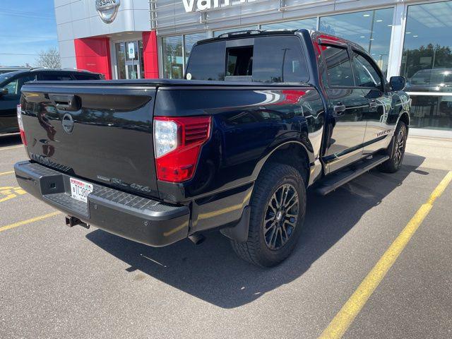 2019 Nissan Titan SL
