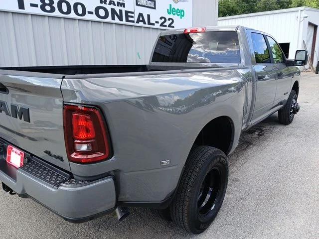2026 RAM 3500 RAM 3500 BIG HORN CREW CAB 4X4 8 BOX 2026 RAM 3500 RAM 3500 BIG HORN CREW CAB 4X4 8 BOX