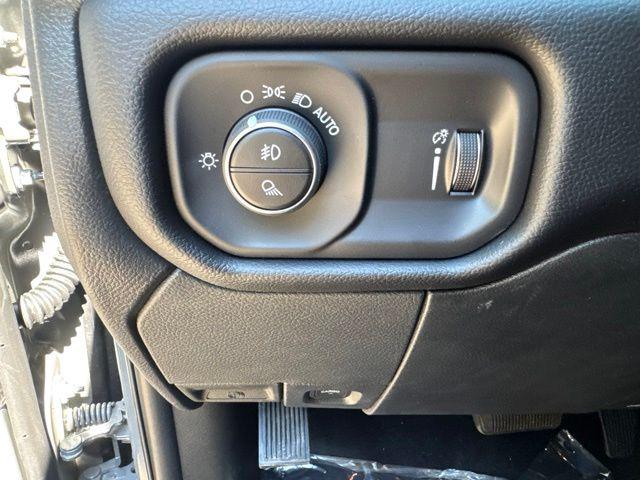 2026 Ram 2500 Big Horn Crew Cab 4x4 64 Box
