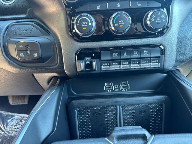 2026 Ram 2500 Big Horn Crew Cab 4x4 64 Box