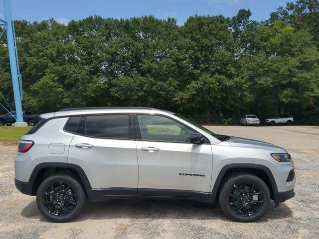 2026 Jeep Compass COMPASS LATITUDE ALTITUDE 4X4 2026 Jeep Compass COMPASS LATITUDE ALTITUDE 4X4