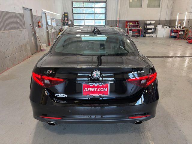 2018 Alfa Romeo Giulia Ti AWD