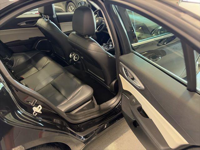 2018 Alfa Romeo Giulia Ti AWD