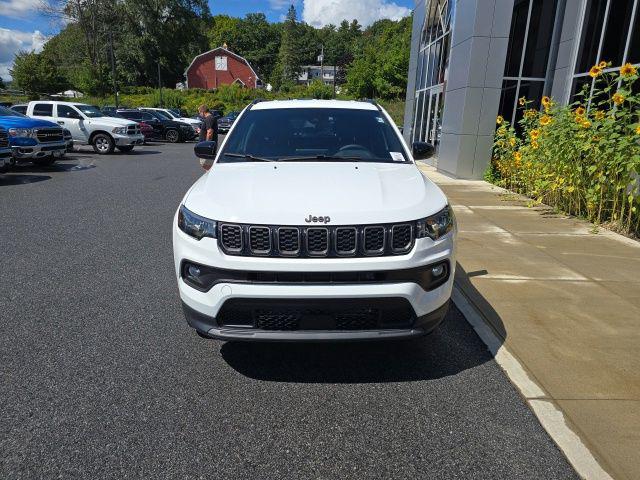 2026 Jeep Compass COMPASS LATITUDE ALTITUDE 4X4 2026 Jeep Compass COMPASS LATITUDE ALTITUDE 4X4