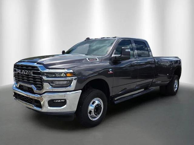 2026 RAM Ram 3500 RAM 3500 TRADESMAN CREW CAB 4X4 8 BOX