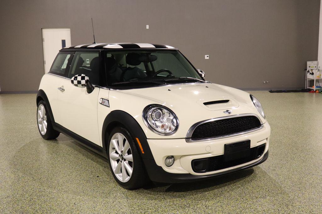 car-gallery-1