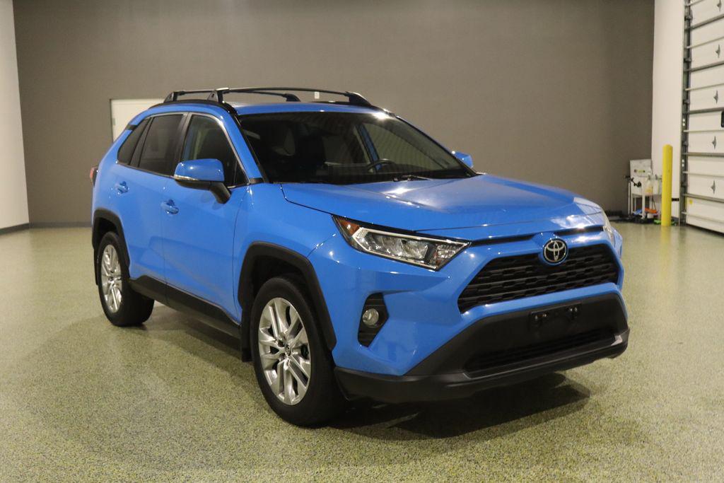 car-gallery-1