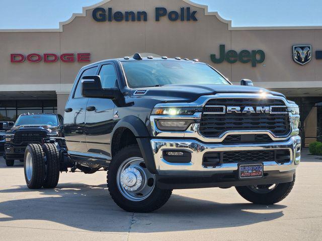 2026 RAM 5500 Chassis RAM 5500 TRADESMAN CHASSIS CREW CAB 4X4 60 CA