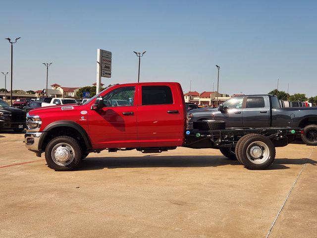 2026 RAM 5500 Chassis RAM 5500 TRADESMAN CHASSIS CREW CAB 4X4 60 CA