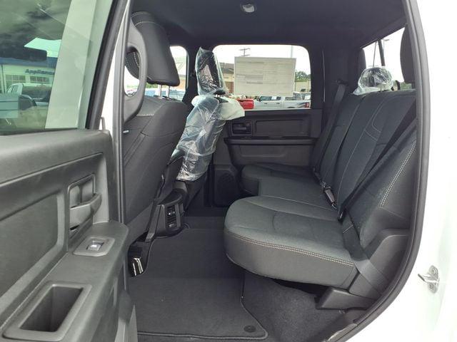 2026 Ram 3500 Tradesman Crew Cab 4x2 8 Box