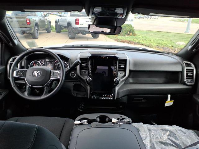 2026 Ram 3500 Tradesman Crew Cab 4x2 8 Box