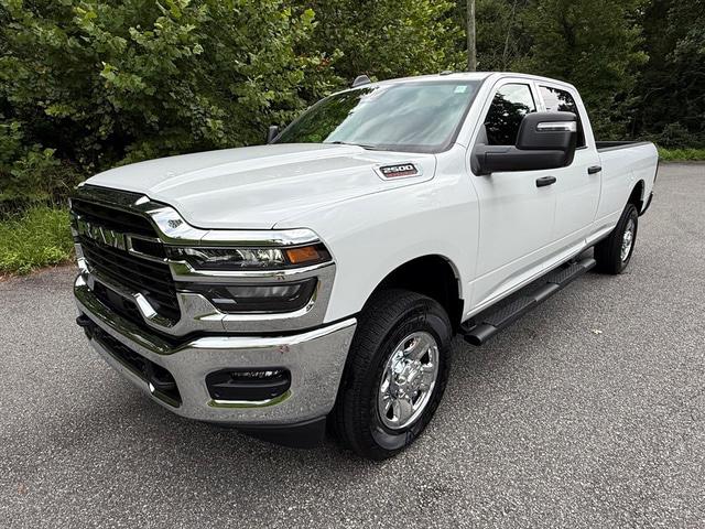 2026 RAM 2500 RAM 2500 TRADESMAN CREW CAB 4X4 8 BOX