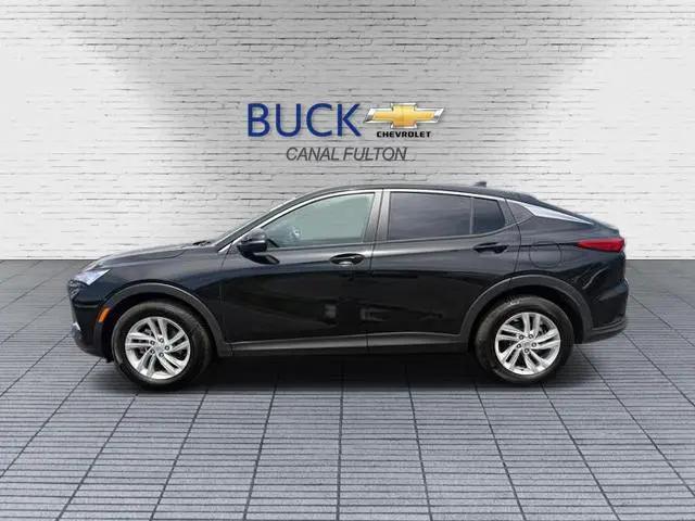 2025 Buick NV Preferred FWD for sale in Canal Fulton, OH
