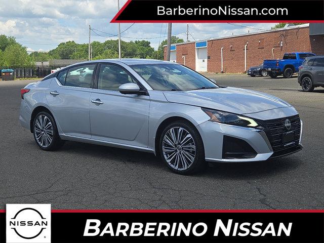 2023 Nissan Altima SL Intelligent AWD for sale in Wallingford, CT