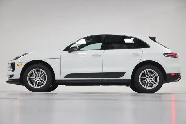 2021 Porsche Macan Macan