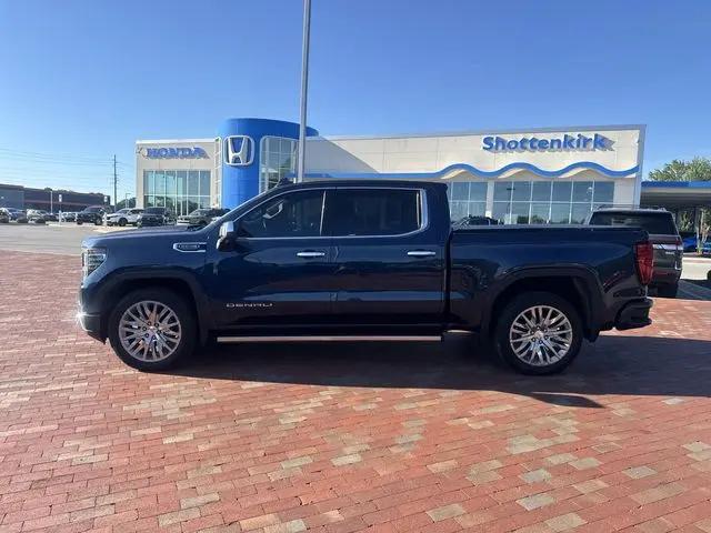 2022 GMC Sierra 1500 4WD Crew Cab Short Box Denali
