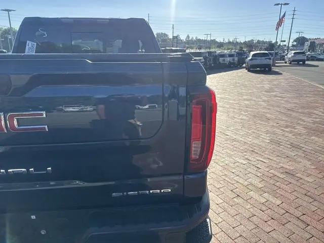 2022 GMC Sierra 1500 4WD Crew Cab Short Box Denali