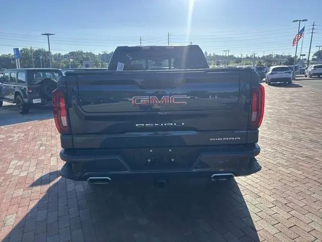 2022 GMC Sierra 1500 4WD Crew Cab Short Box Denali