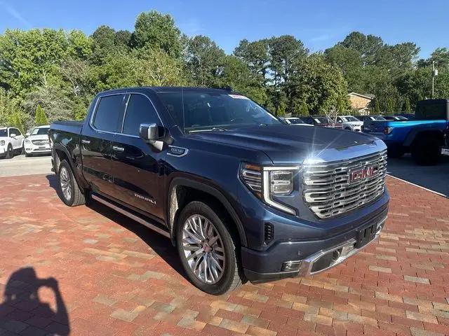 2022 GMC Sierra 1500 4WD Crew Cab Short Box Denali