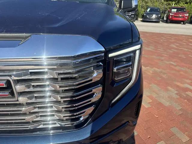 2022 GMC Sierra 1500 4WD Crew Cab Short Box Denali