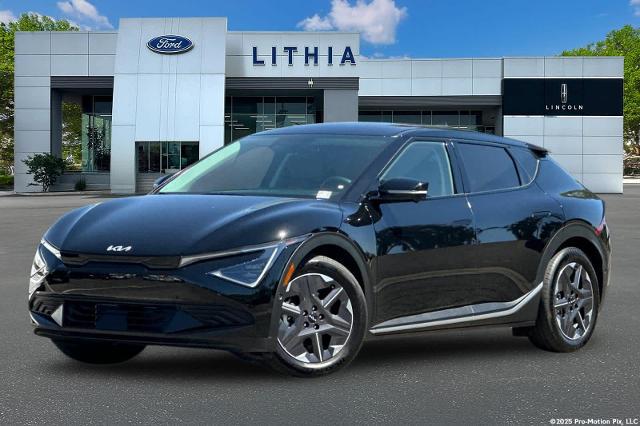 2025 Kia EV6 Light Long Range RWD for sale in Fresno, CA