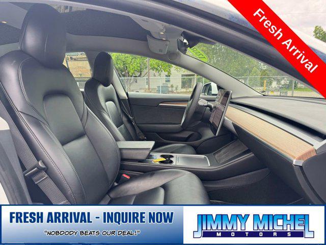 2021 Tesla Model 3 Standard Range Plus Rear-Wheel Drive