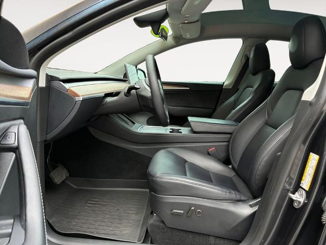 2024 Tesla Model Y Base