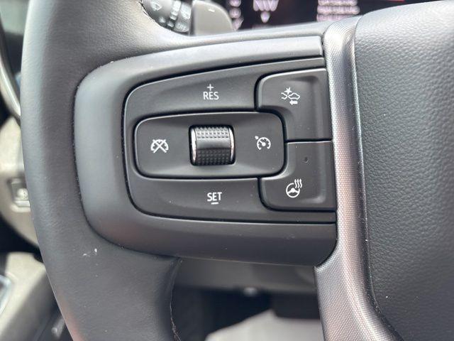 2025 GMC Sierra 1500 4WD Crew Cab Short Box SLT