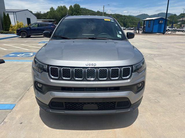 2024 Jeep Compass Latitude 4x4