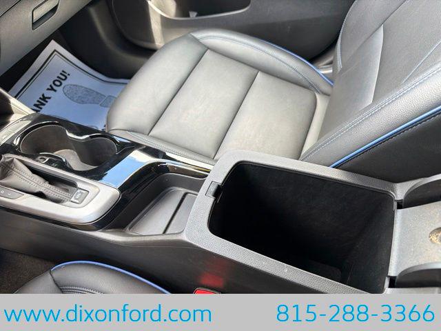 2025 Buick NV Sport Touring FWD