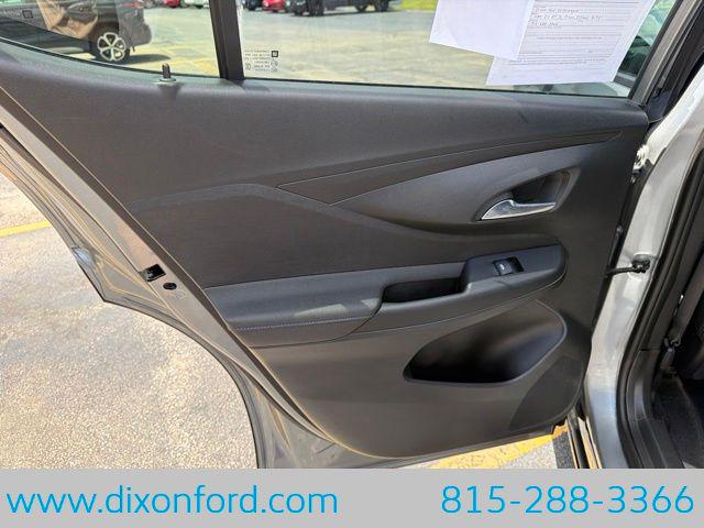 2025 Buick NV Sport Touring FWD