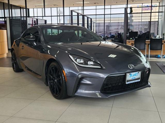 2025 Toyota GR86 Premium