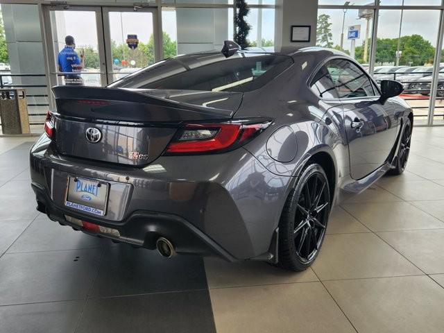 2025 Toyota GR86 Premium