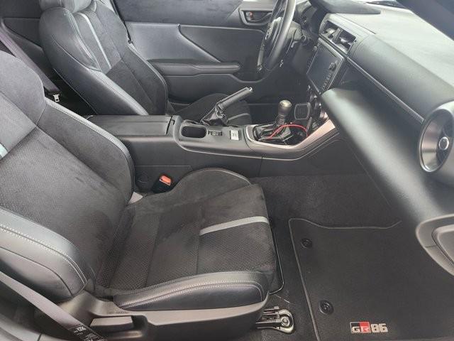 2025 Toyota GR86 Premium