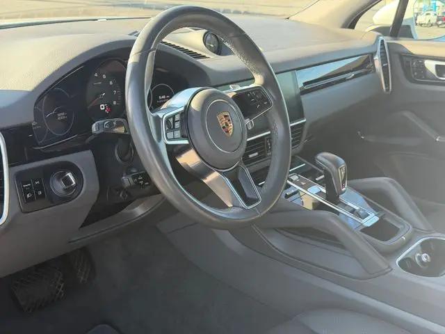 2019 Porsche Cayenne Cayenne