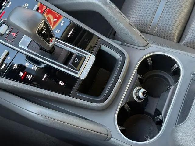 2019 Porsche Cayenne Cayenne