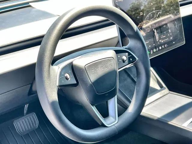 2025 Tesla Model 3 Long Range All-Wheel Drive
