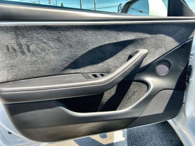 2025 Tesla Model 3 Long Range All-Wheel Drive