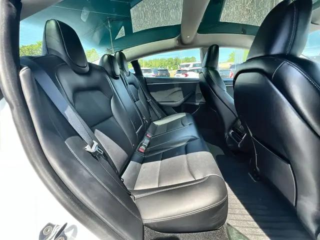 2025 Tesla Model 3 Long Range All-Wheel Drive