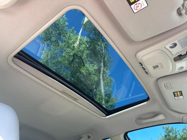 2005 Volvo V70 2.5T