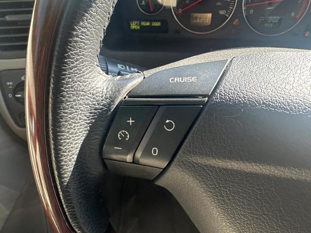 2005 Volvo V70 2.5T