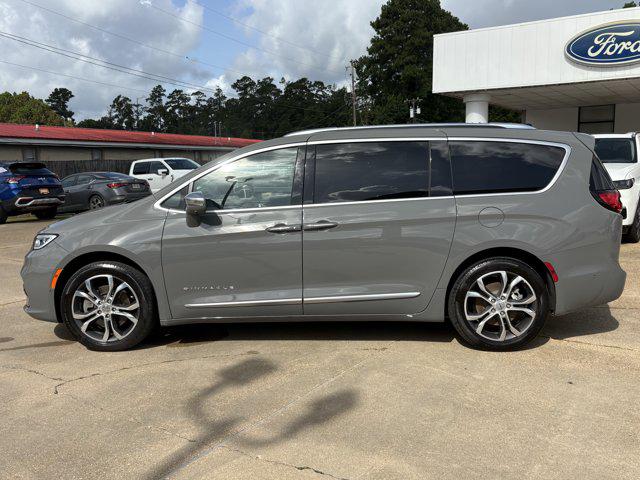 2024 Chrysler Pacifica Pinnacle AWD