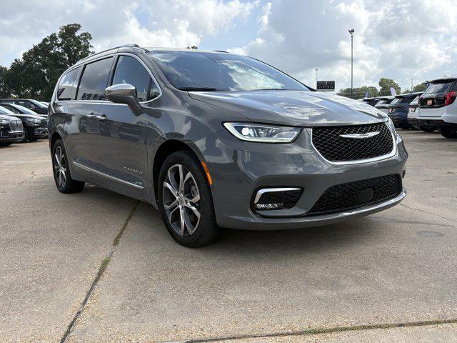 2024 Chrysler Pacifica Pinnacle AWD