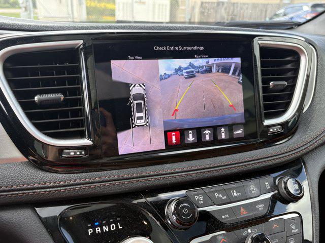 2024 Chrysler Pacifica Pinnacle AWD