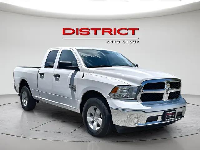 2024 Ram 1500 Classic SLT Quad Cab 4x4 64 Box for sale in Temple Hills, MD